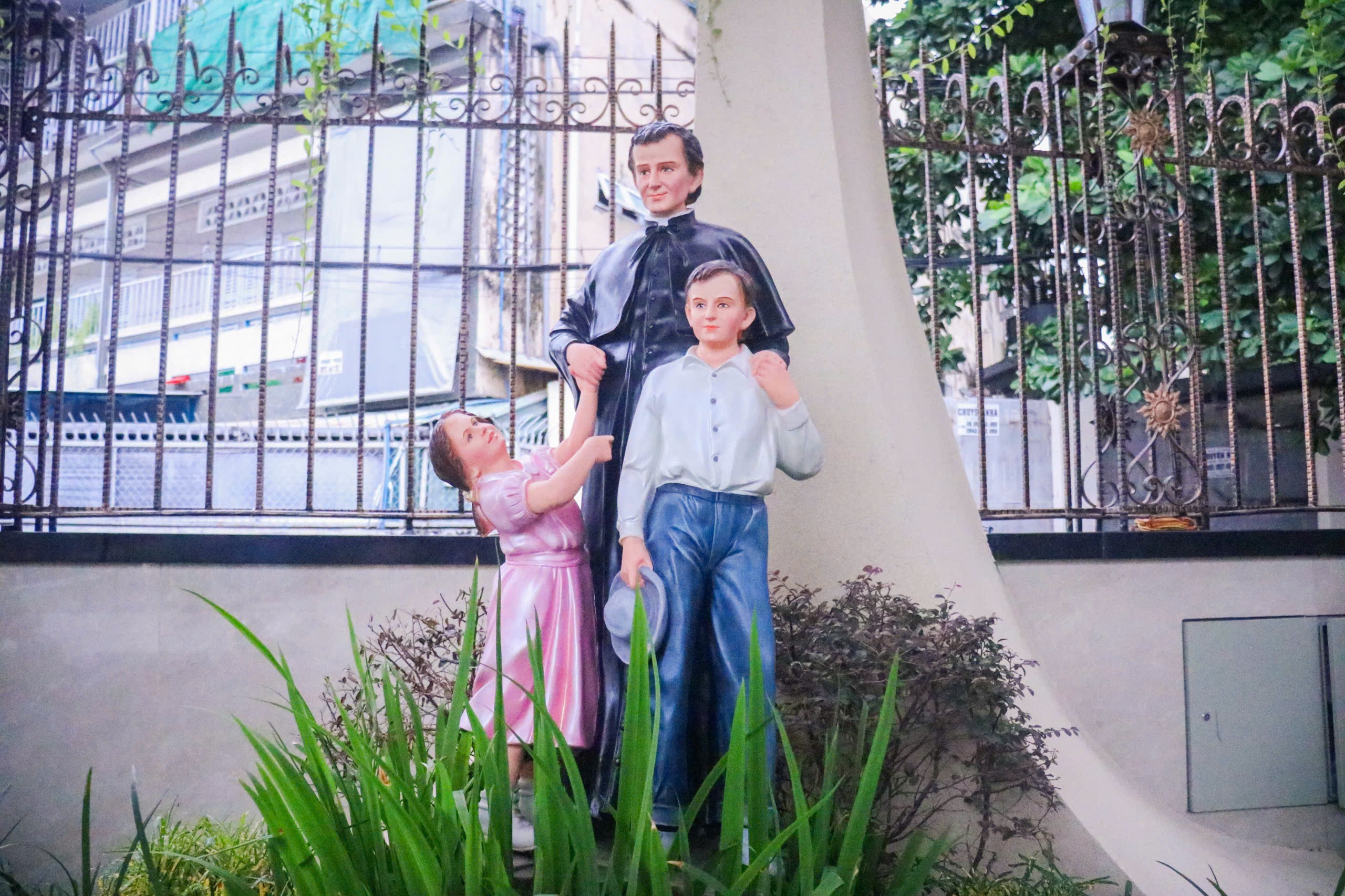 Góc nhỏ về các thánh